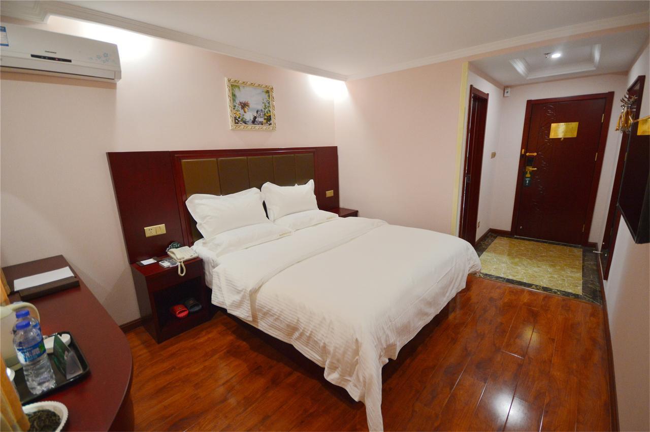 Greentree Inn Zhengzhou Xinzheng City Longhu Town Xiangyun Road Express Hotel Eksteriør bilde